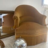 Toad armchair
