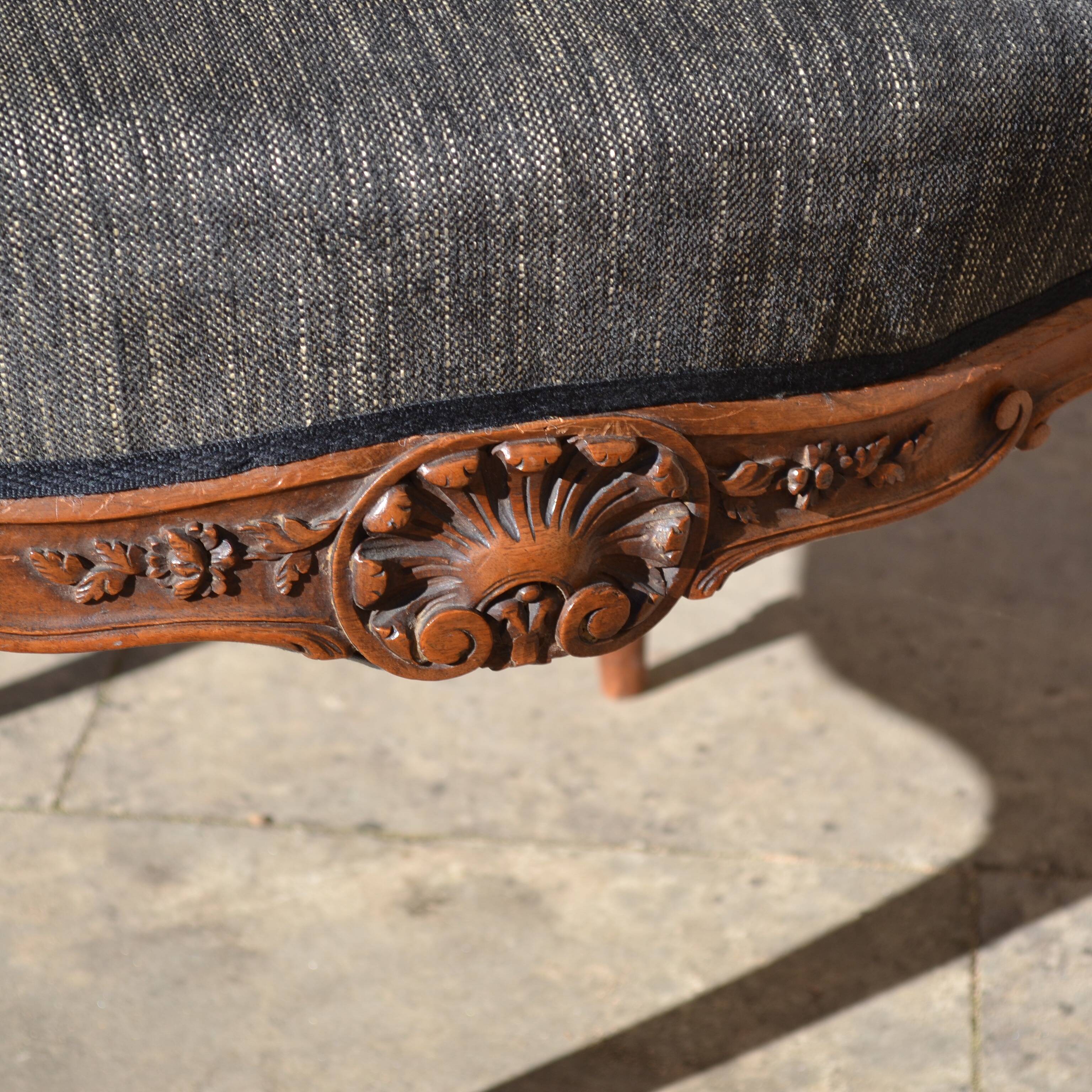 Walnut armchairs in Louis XV style, France