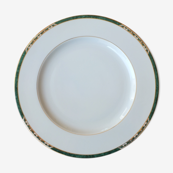 Flat porcelain plate of Limoges Philippe Deshoulières - Auray