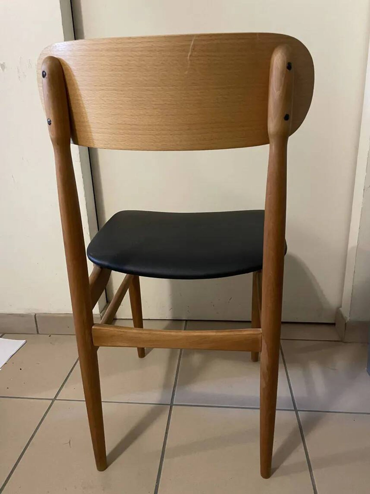 4 Italian chairs Gessef Consorzio Sedie Friuli 1970 4 Italian chairs