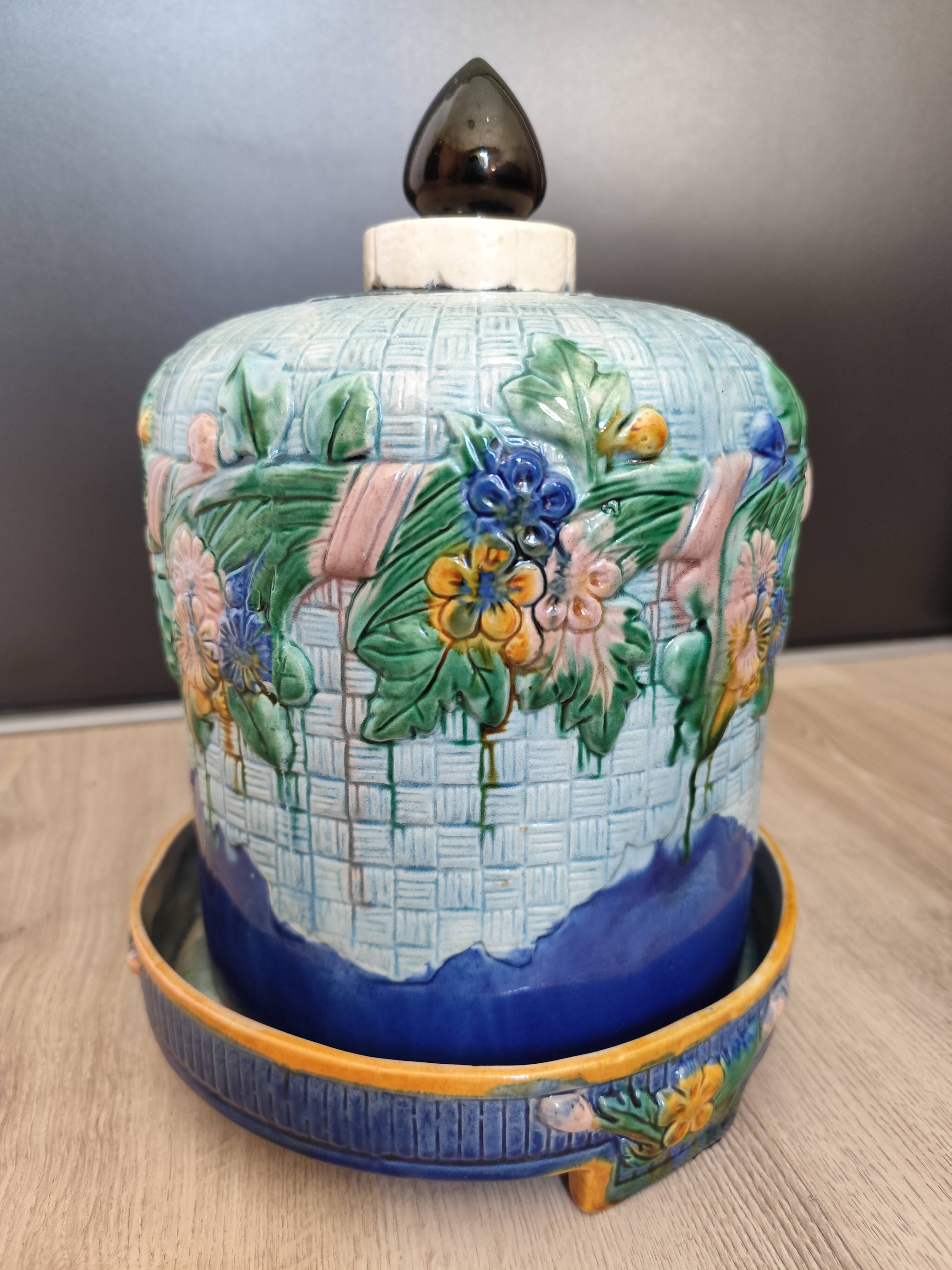 Antique Victorian Art Majolica Earthenware Cheese Cover with Dish