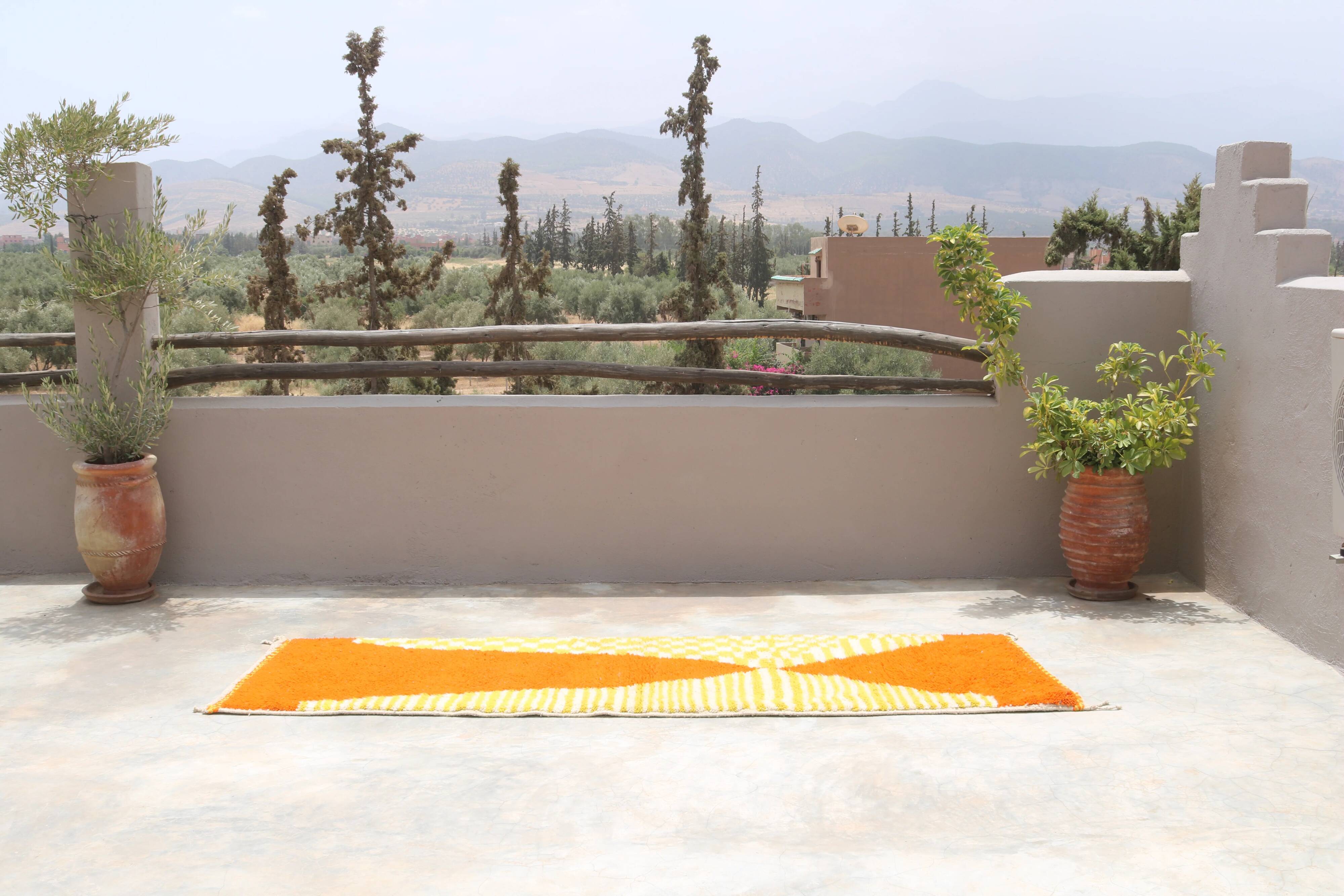 Handwoven coloured wool rug, 300 x 95 cm - R310