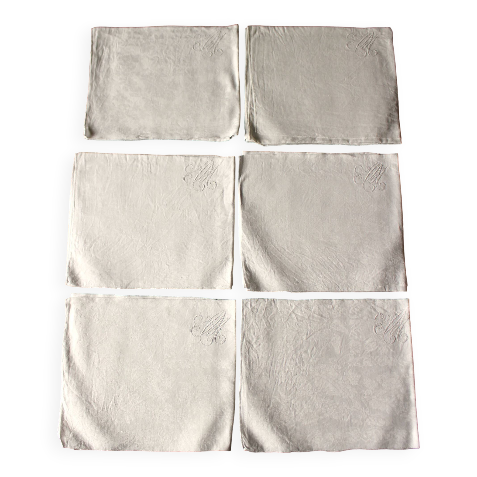 A set of 6 damask napkins Monograms MM