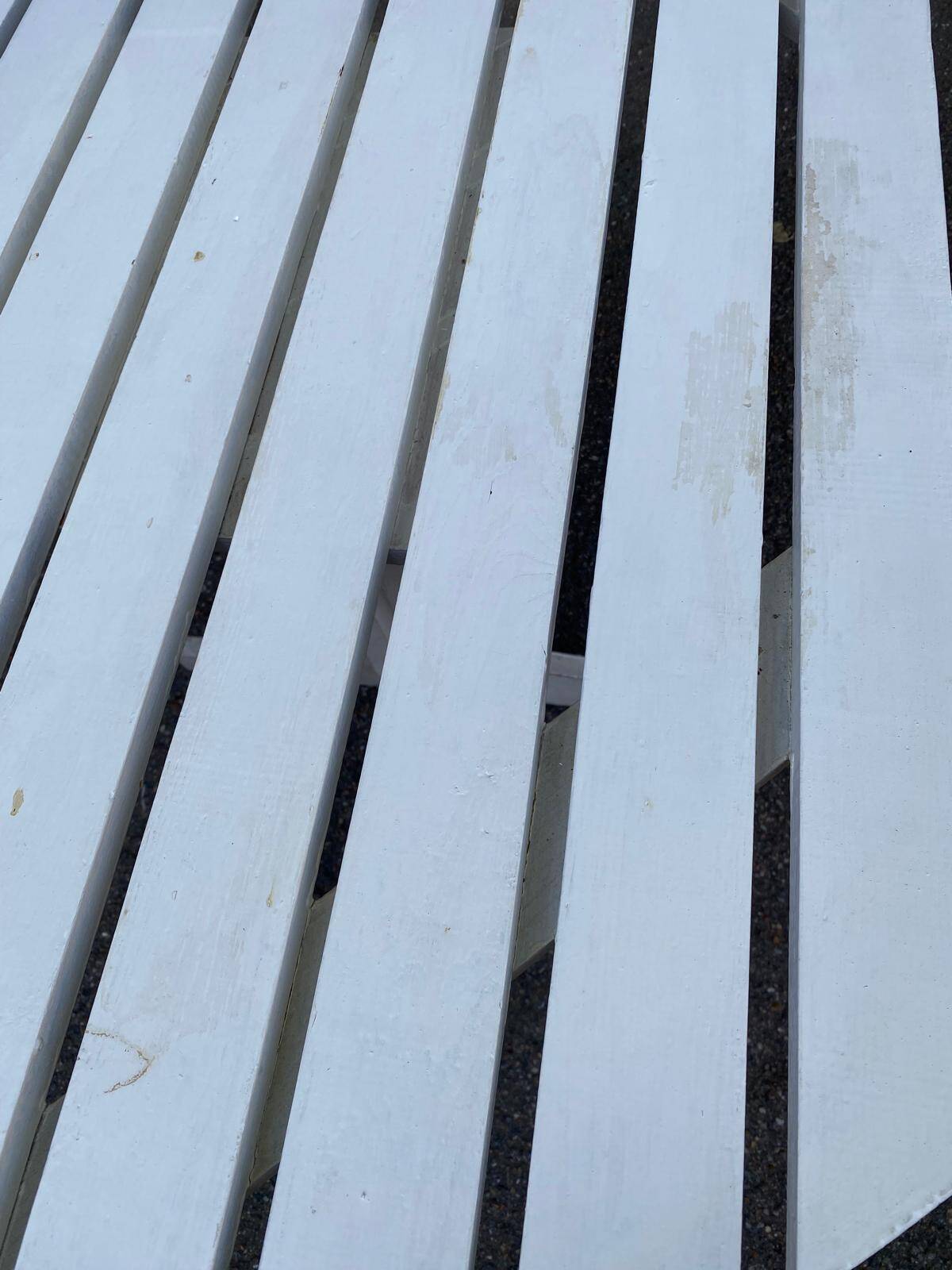 White solid wood bistro style garden table for 4 people