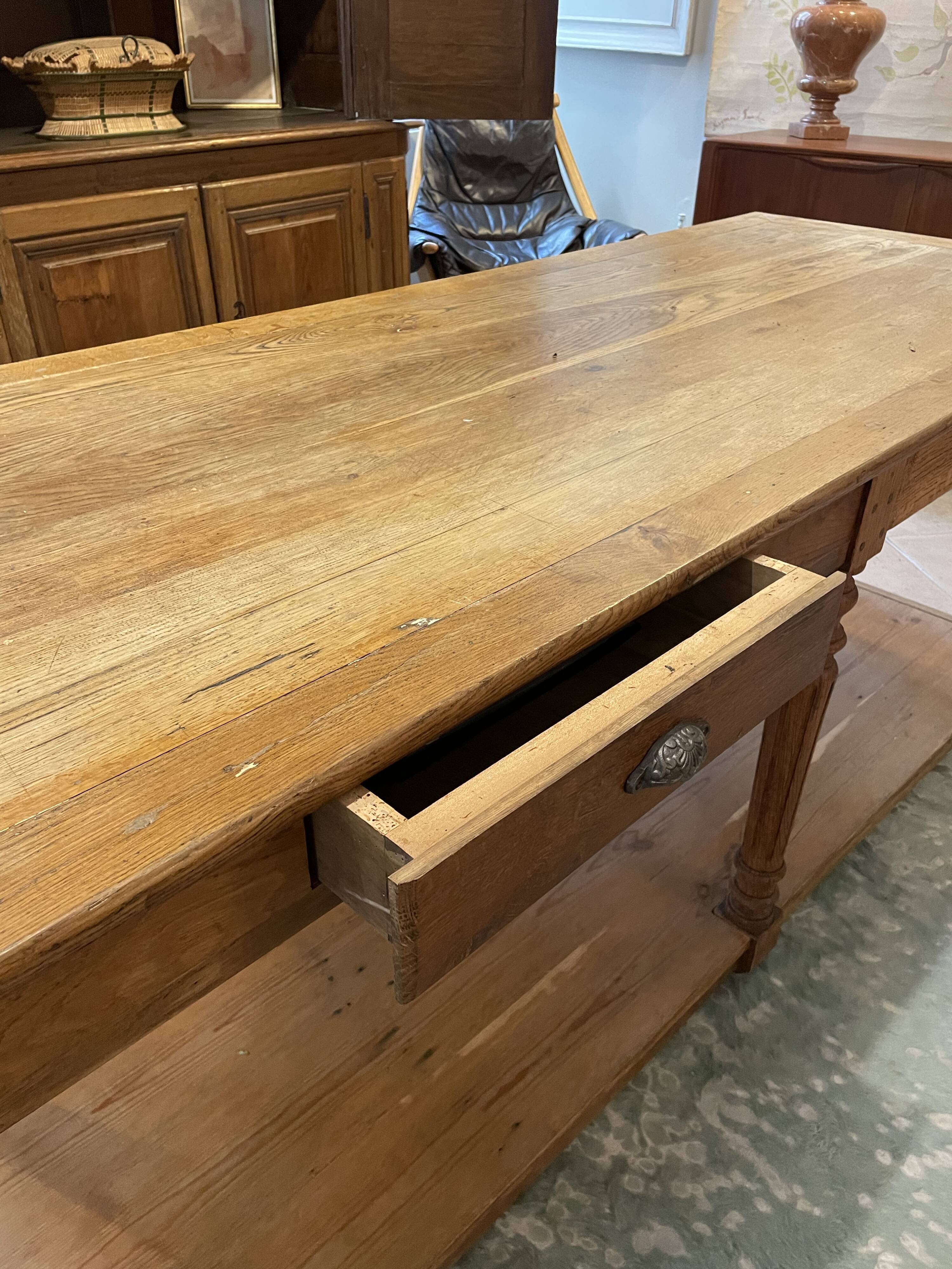 Oak draper table 2 drawers