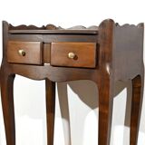 Petite Table de Salon en Noyer, style Louis XV – 1ère Partie XXe