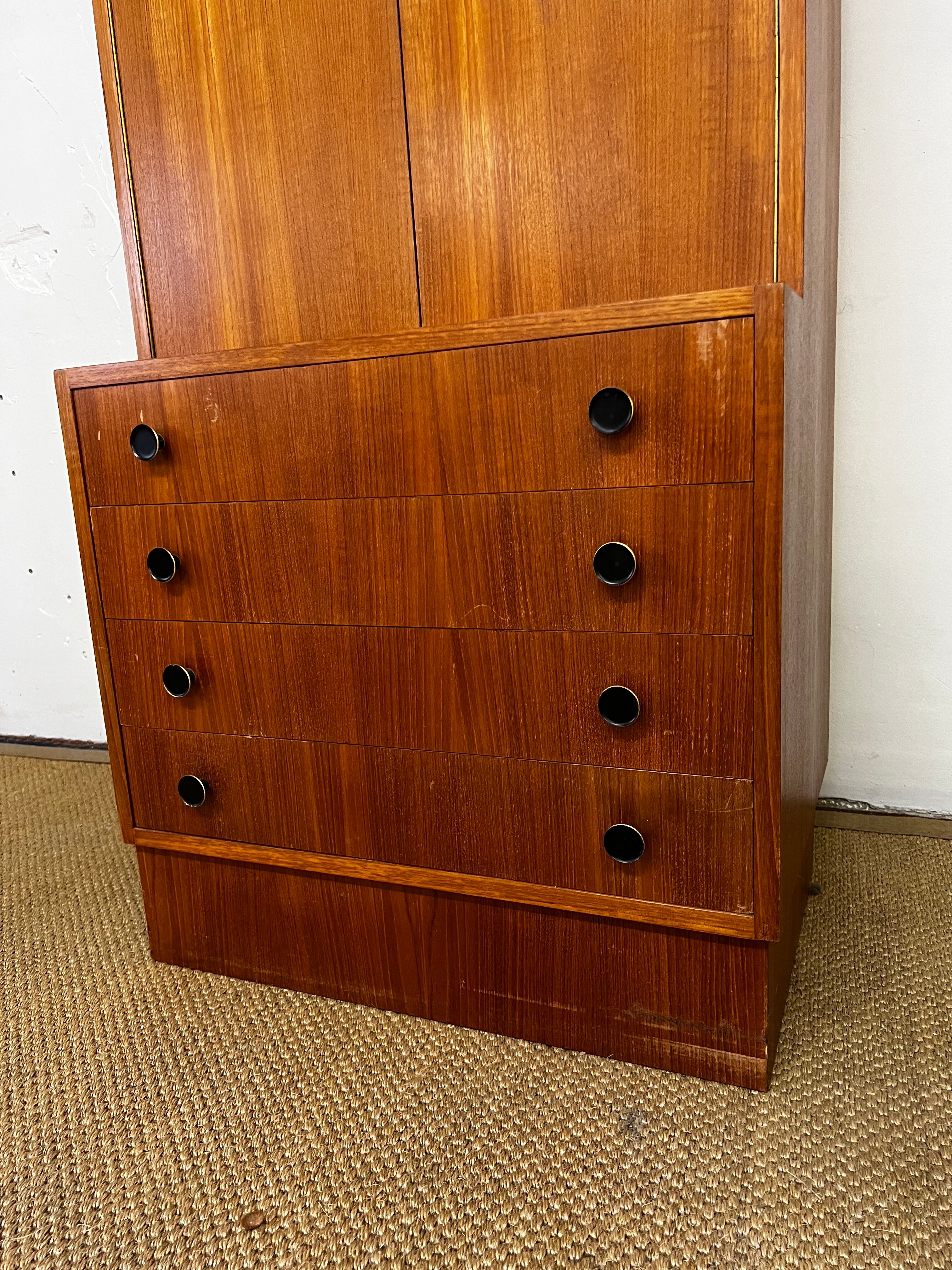 Vintage storage unit