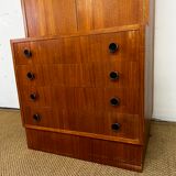 Vintage storage unit