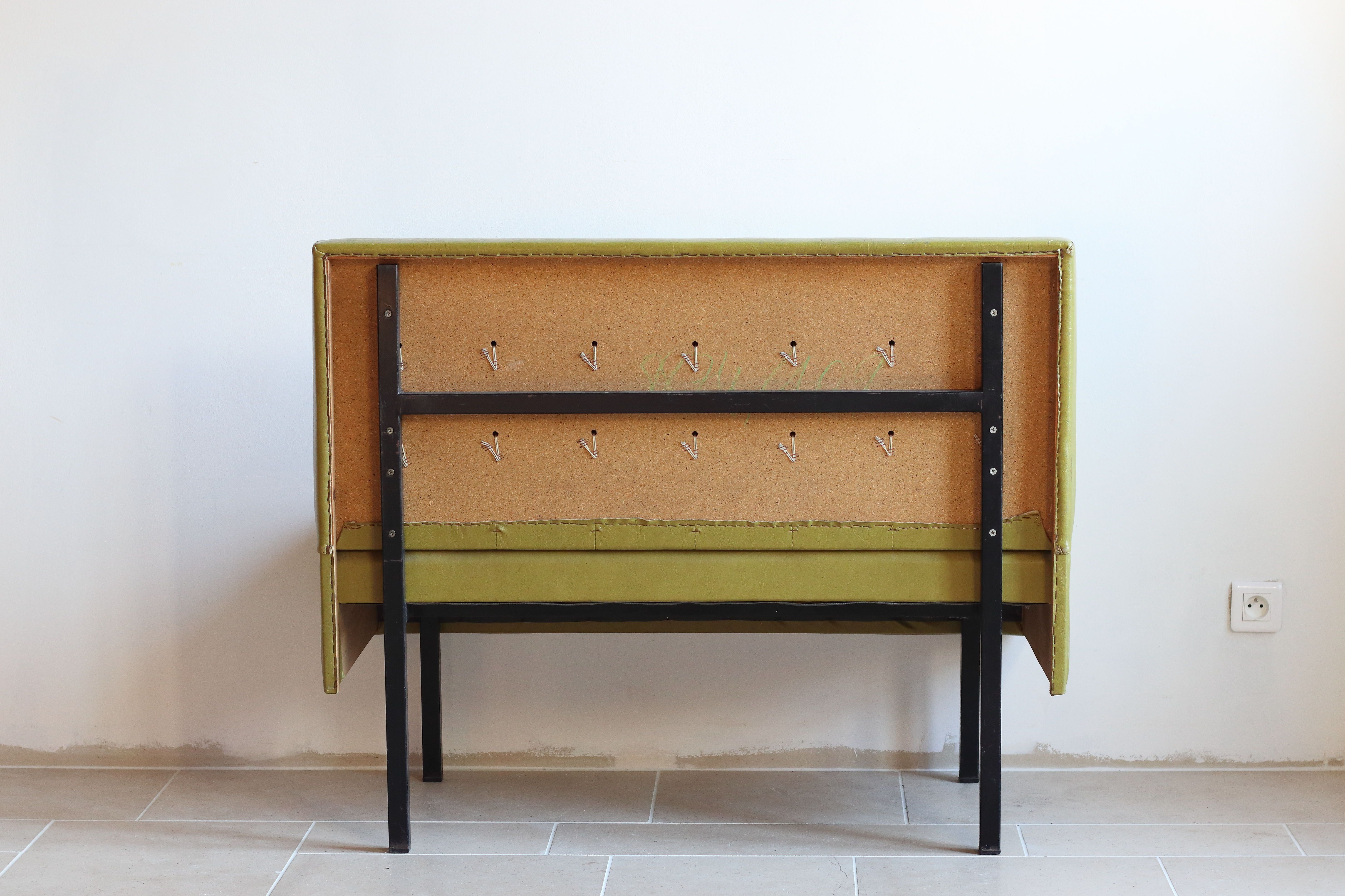 Bench padded bistro in khaki green leatherette 50/60