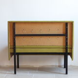 Banquette bistrot capitonnée années 50/60 en skaï vert kaki