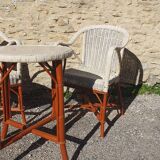 Wicker lounge