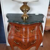 Commode sauteuse marquetee de style Louis XV