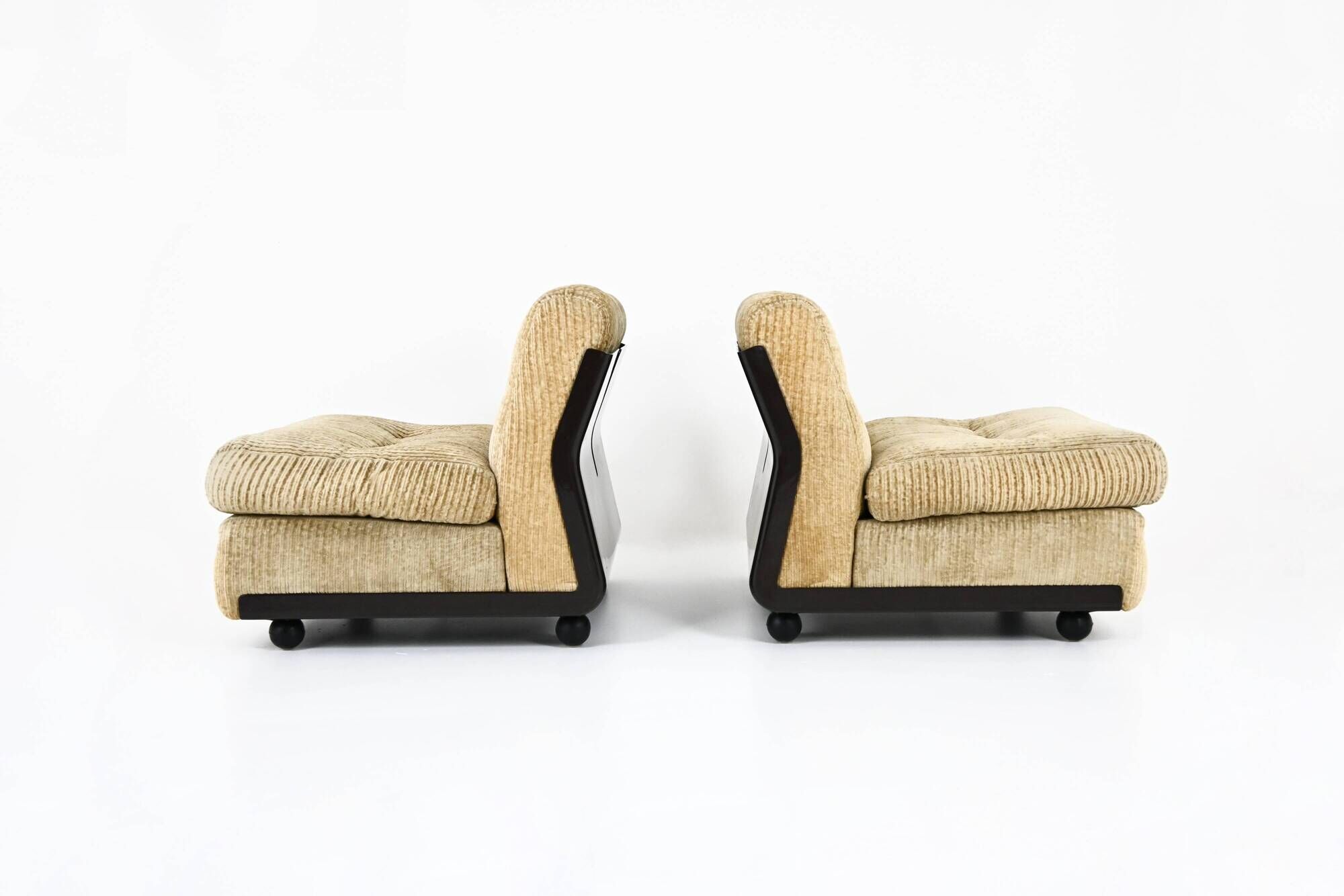 Paire de Fauteuils « Amanta » par Mario Bellini pour B&B Italia, 1970s