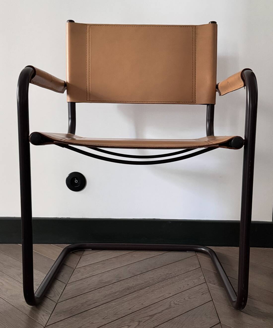 Lot 4 fauteuils Breuer B34