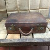 Lot of leather suitcases