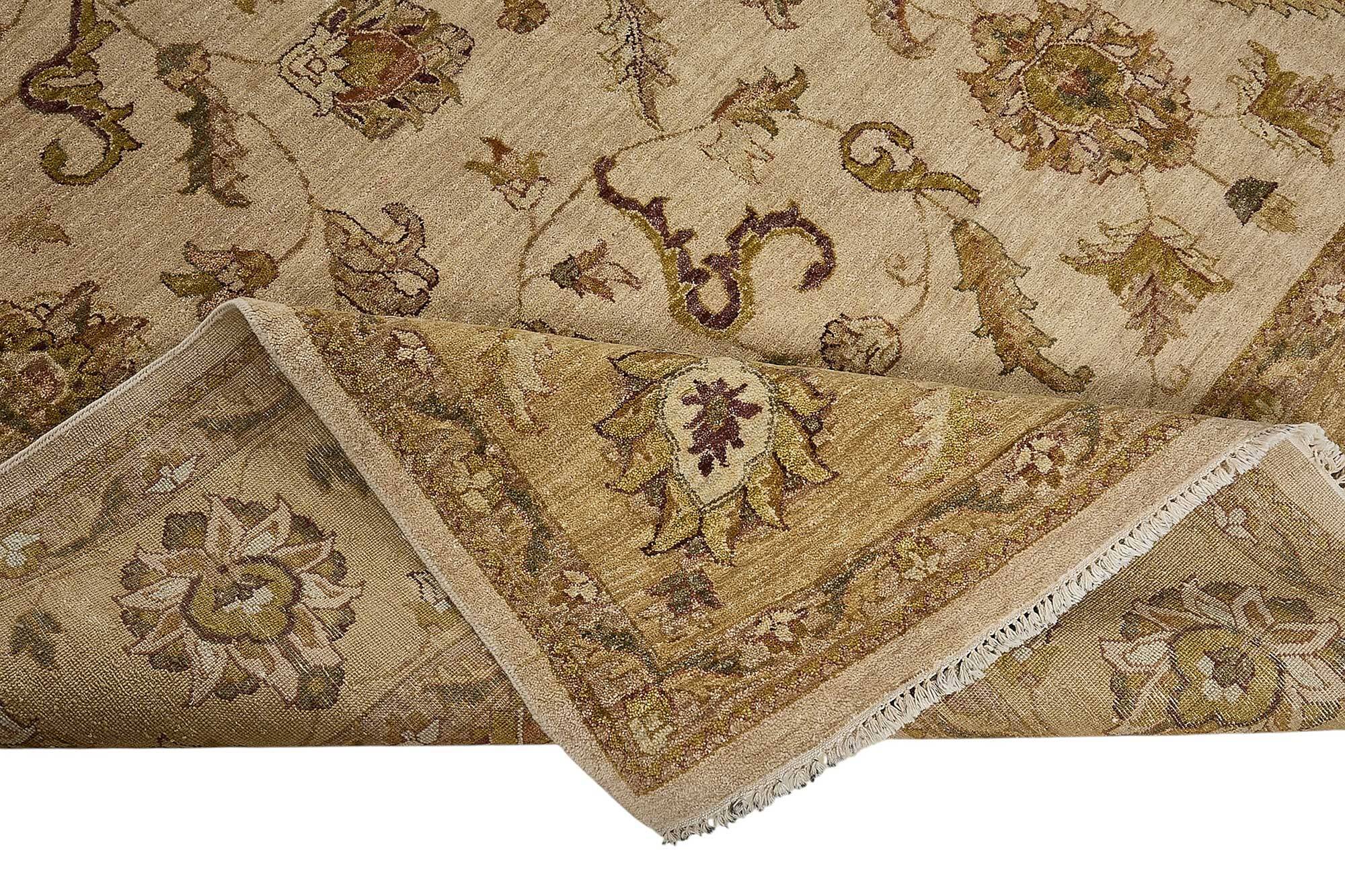 Turkish Handknotted Wool Oushak Rug 275 cm x 366 cm