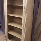 White bookcase