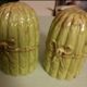 Set of salt and pepper shakers, barbotine