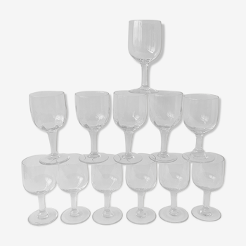 12 verres à pied  anciens