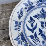 Decorative plate blue flowers