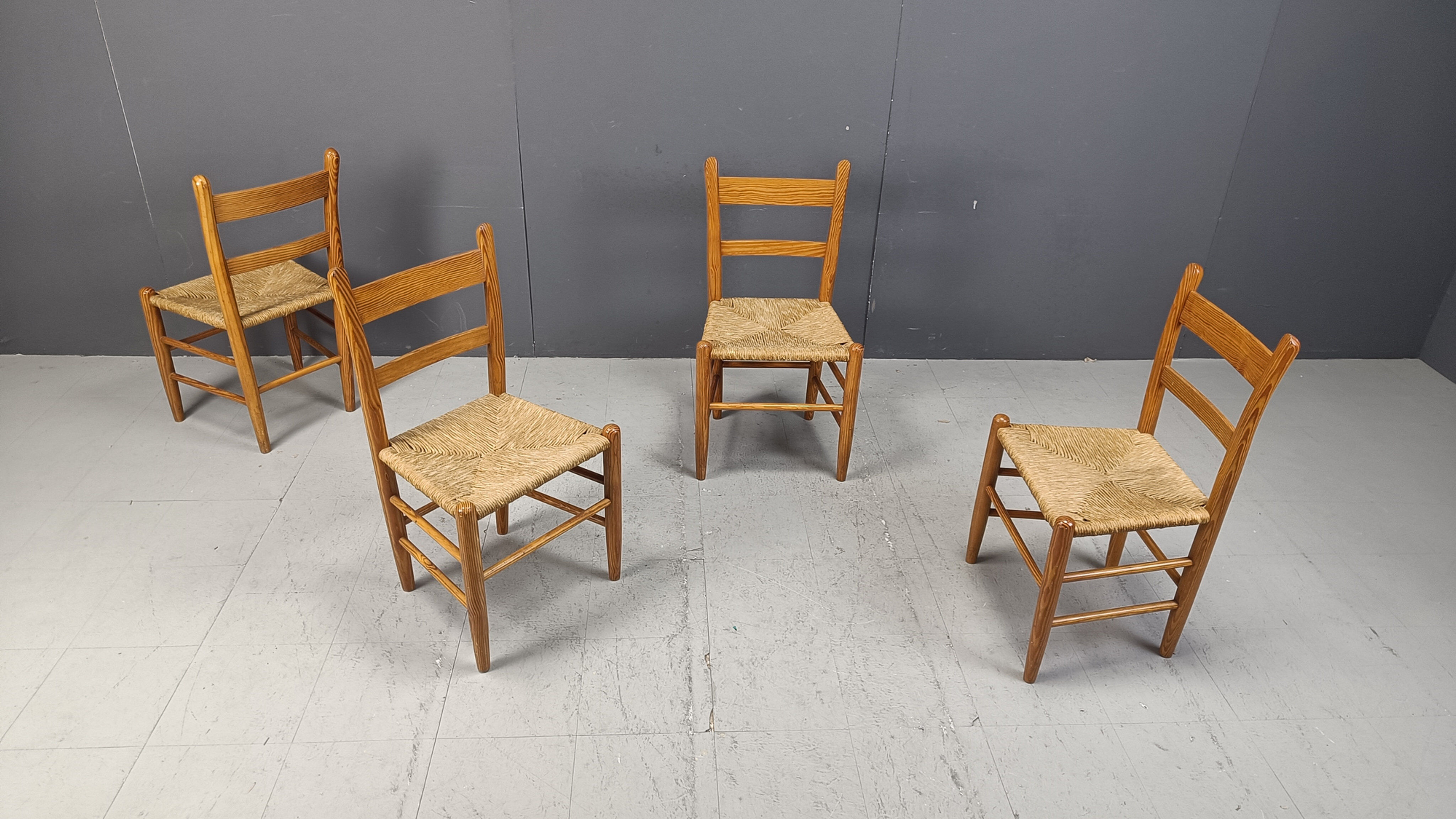 Mid-century oak and wicker dining chairs, set of 4 - 1970s