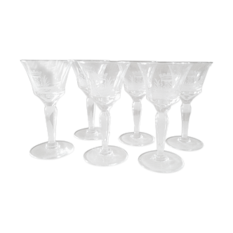 Series of 6 antique Vouvray glasses with the coat of arms of the Knights of the Chantepleur