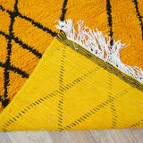 Handmade moroccan berber carpet 270 x 154 cm