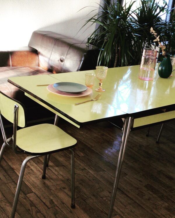 Formica set table and chairs