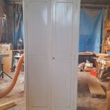 Narrow Parisian wardrobe