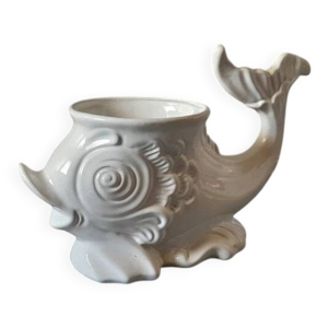 cache pot en forme de