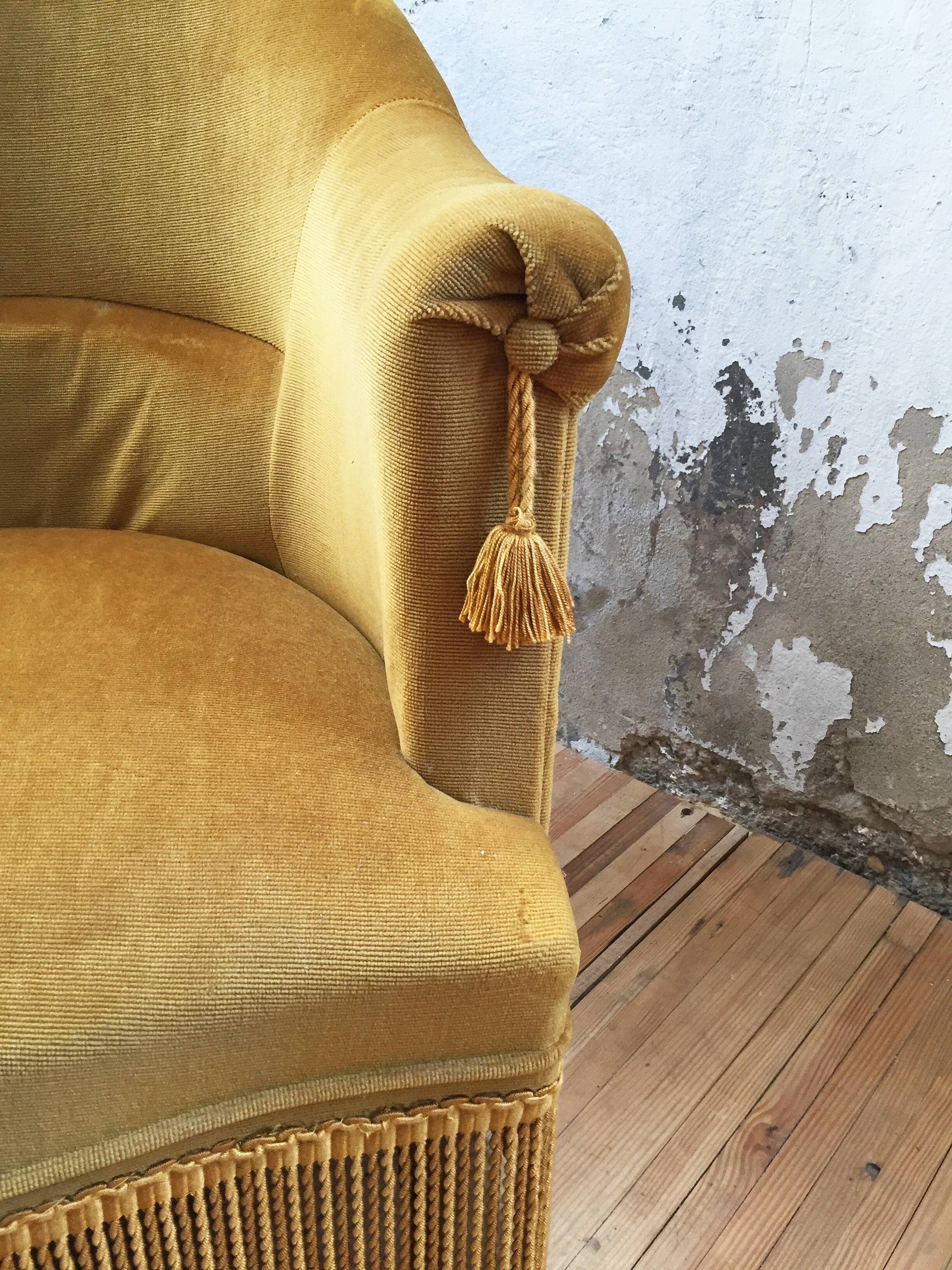 Fauteuil crapaud jaune