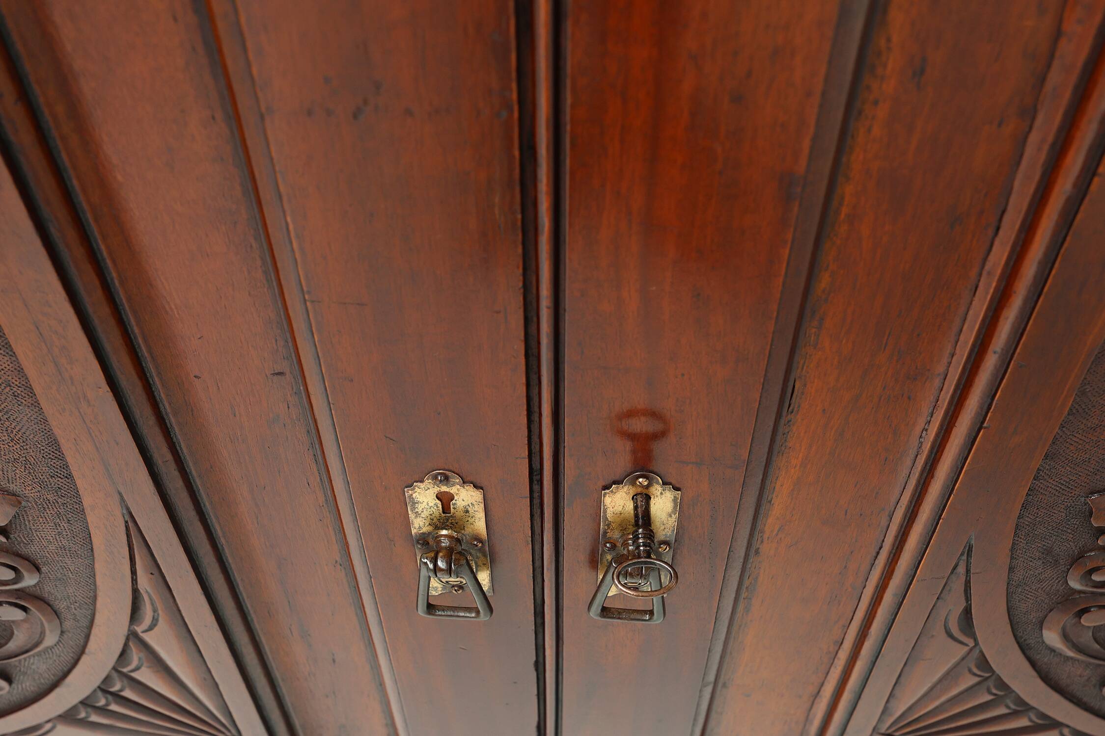 Art Nouveau Display Cabinet or Bookcase in oak with carvings and glass door