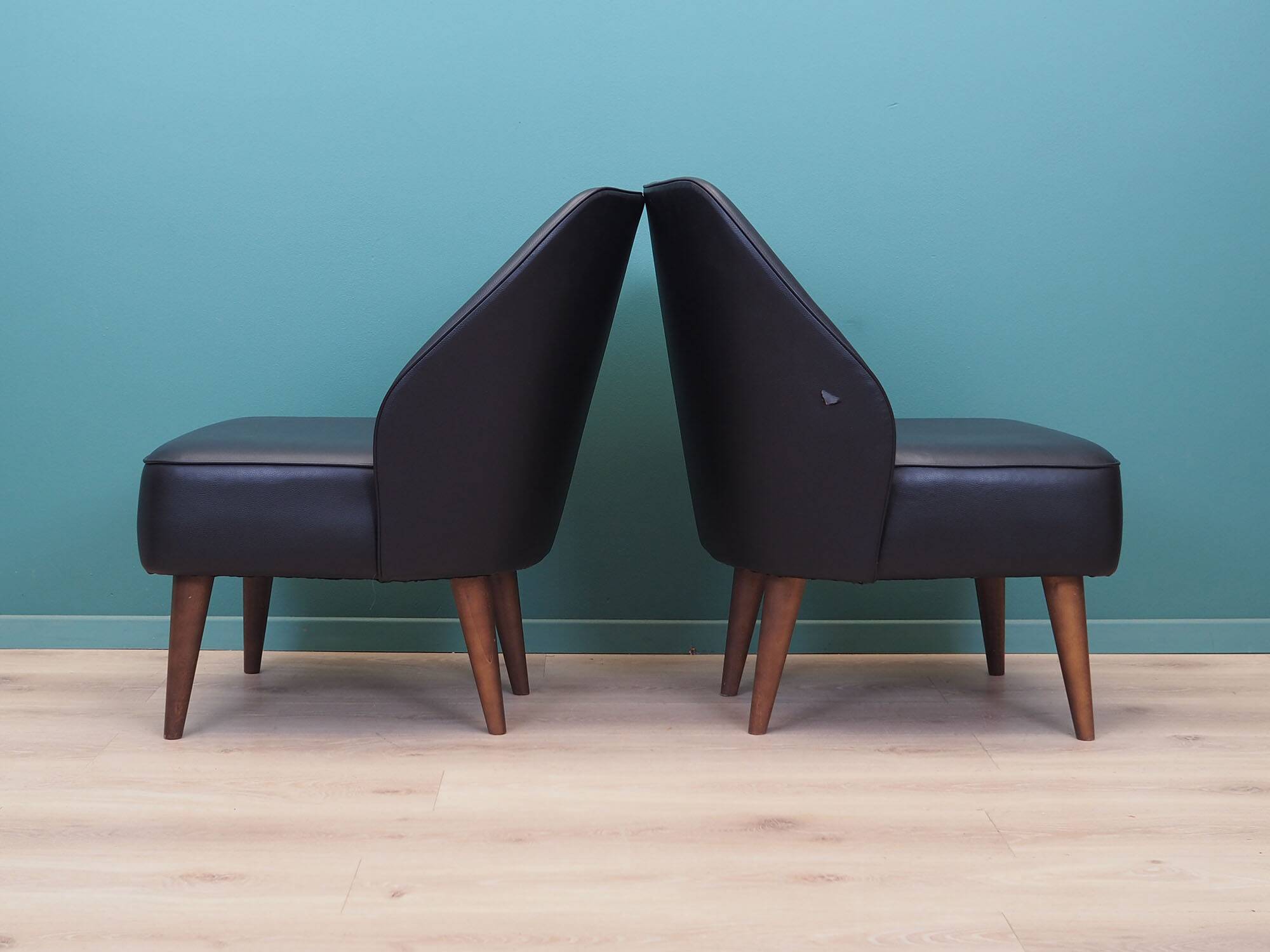 Set of two leather armchairs, Danish design, 90s, made in Denmark