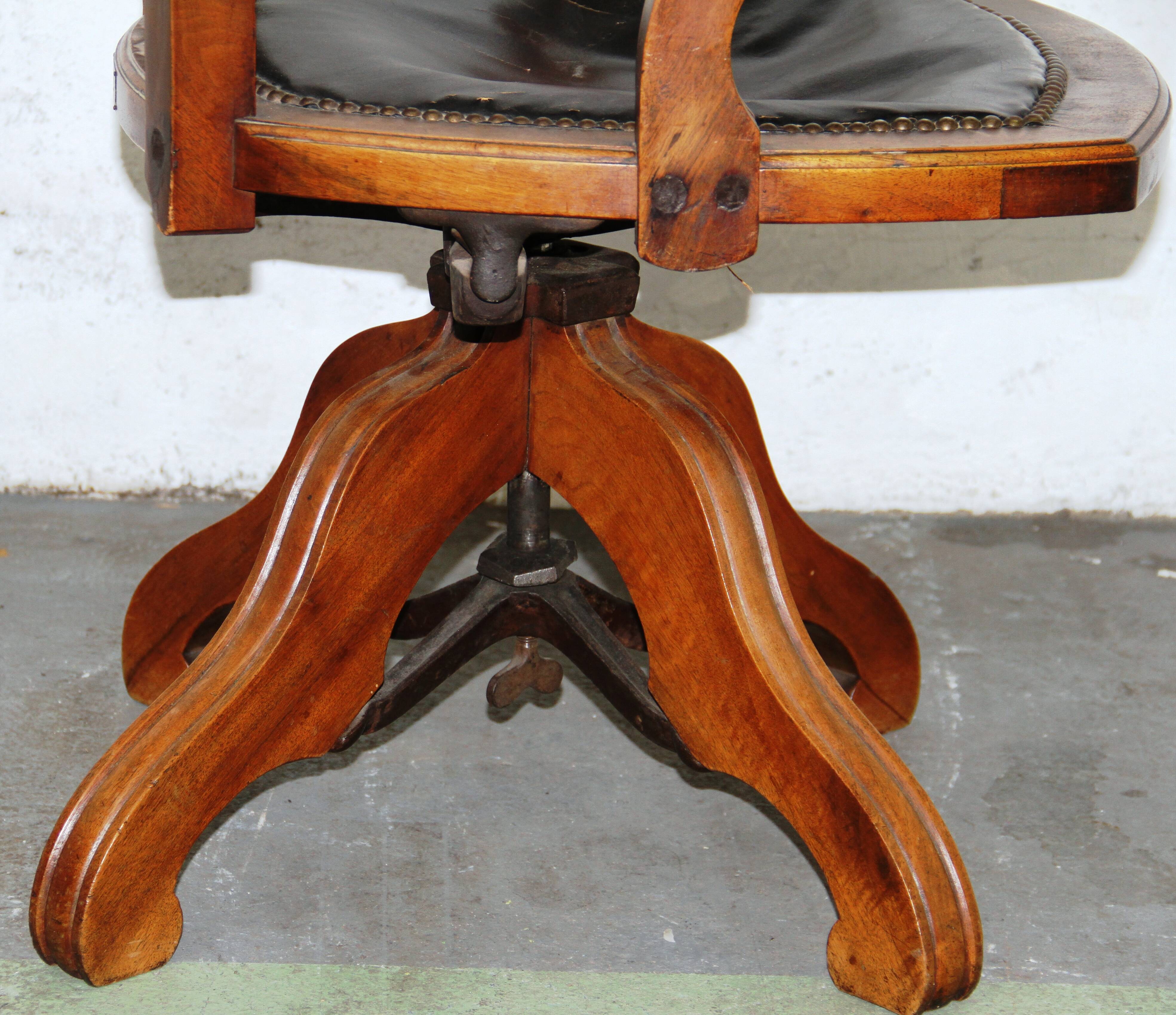 American armchair, Pichon Lyon