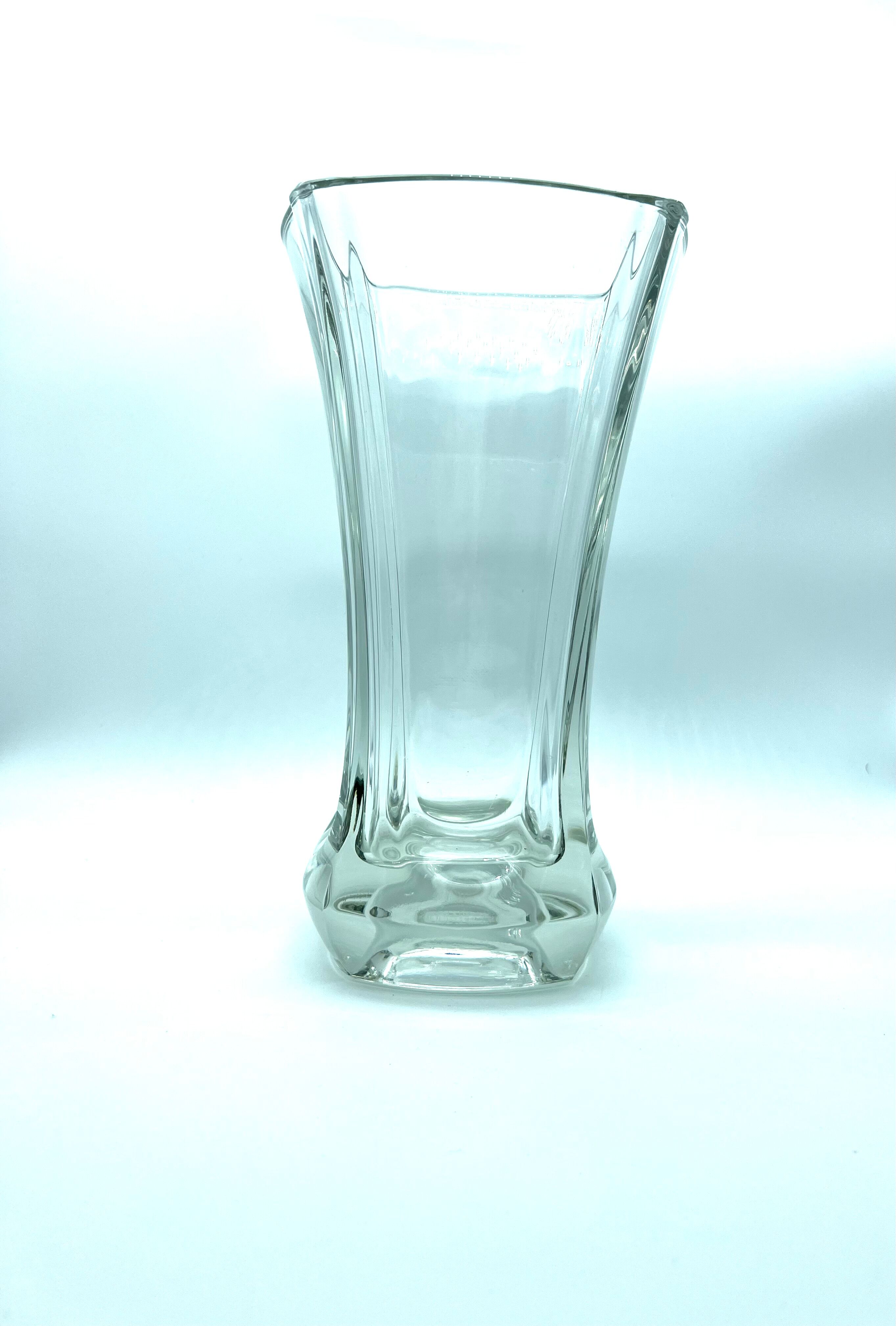 Glass vase 24cm