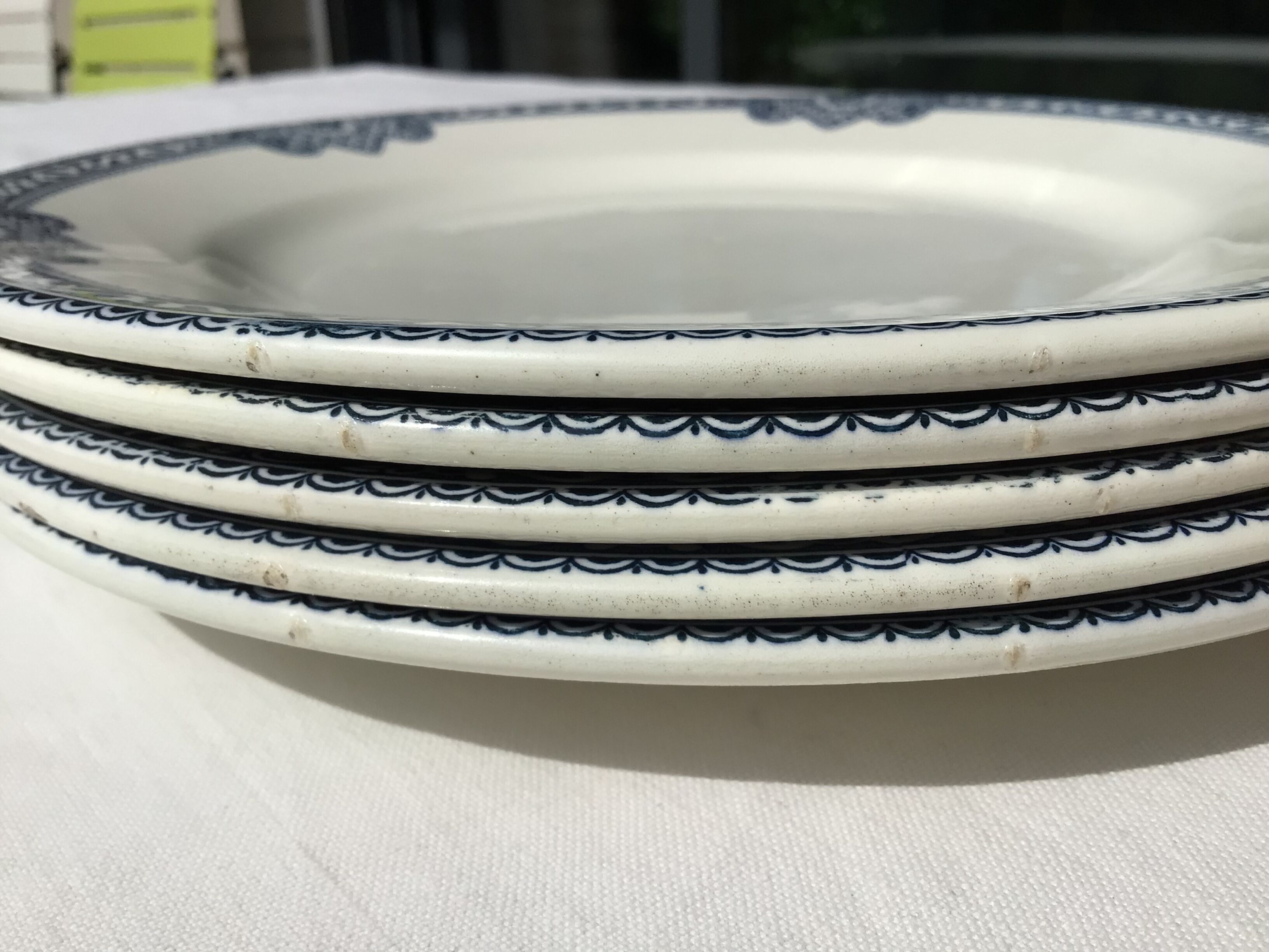 5 Plates dessert Terre de Fer Salins Jumièges navy blue