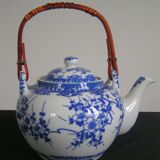 Fine porcelain tea service from Japan