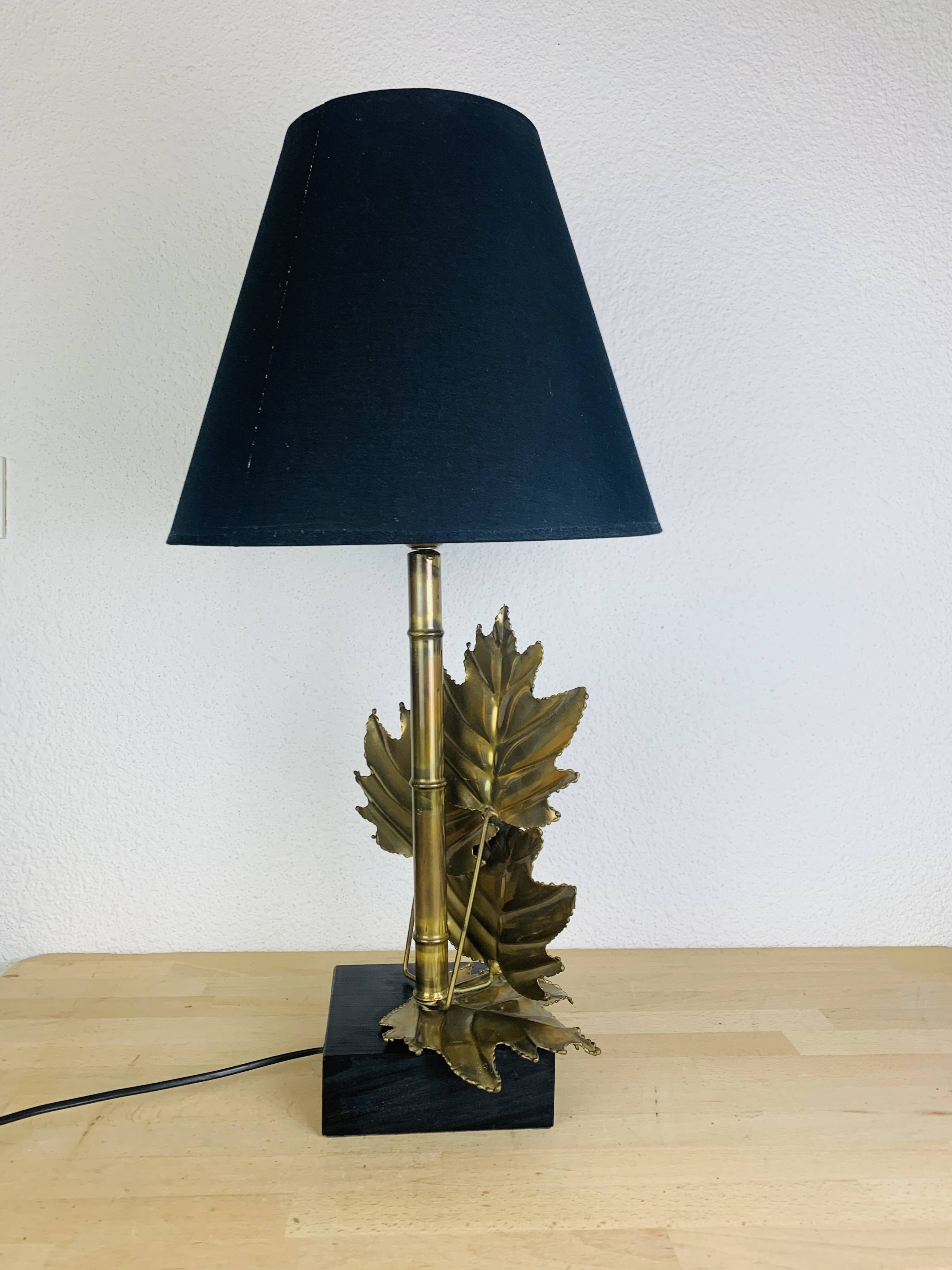 Bamboo and gold leaf lamp, Hollywood Regency style, 1970s