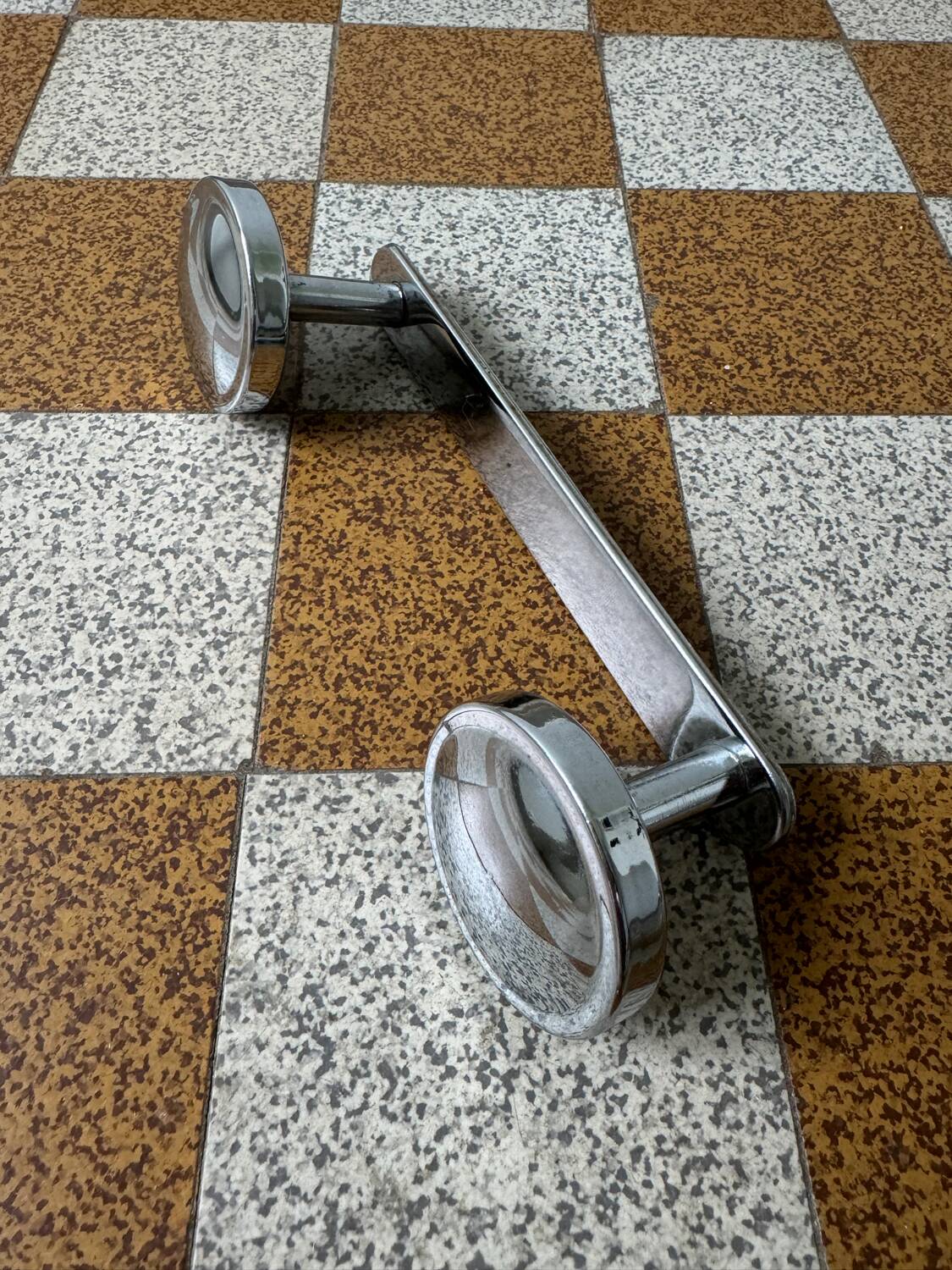 70s chrome metal coat rack