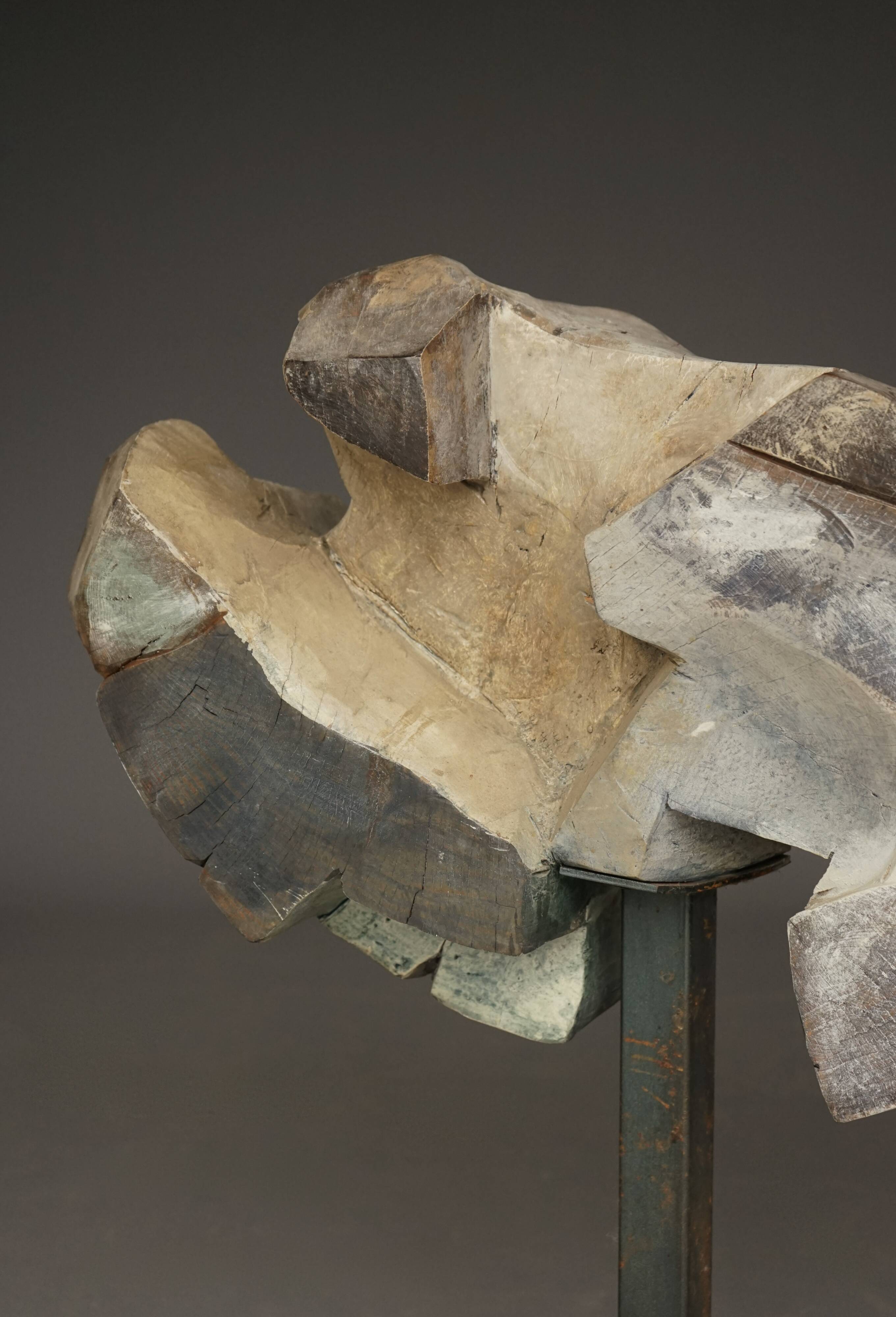 Sculpture abstraite brutaliste en bois et métal sculptés, années 1970