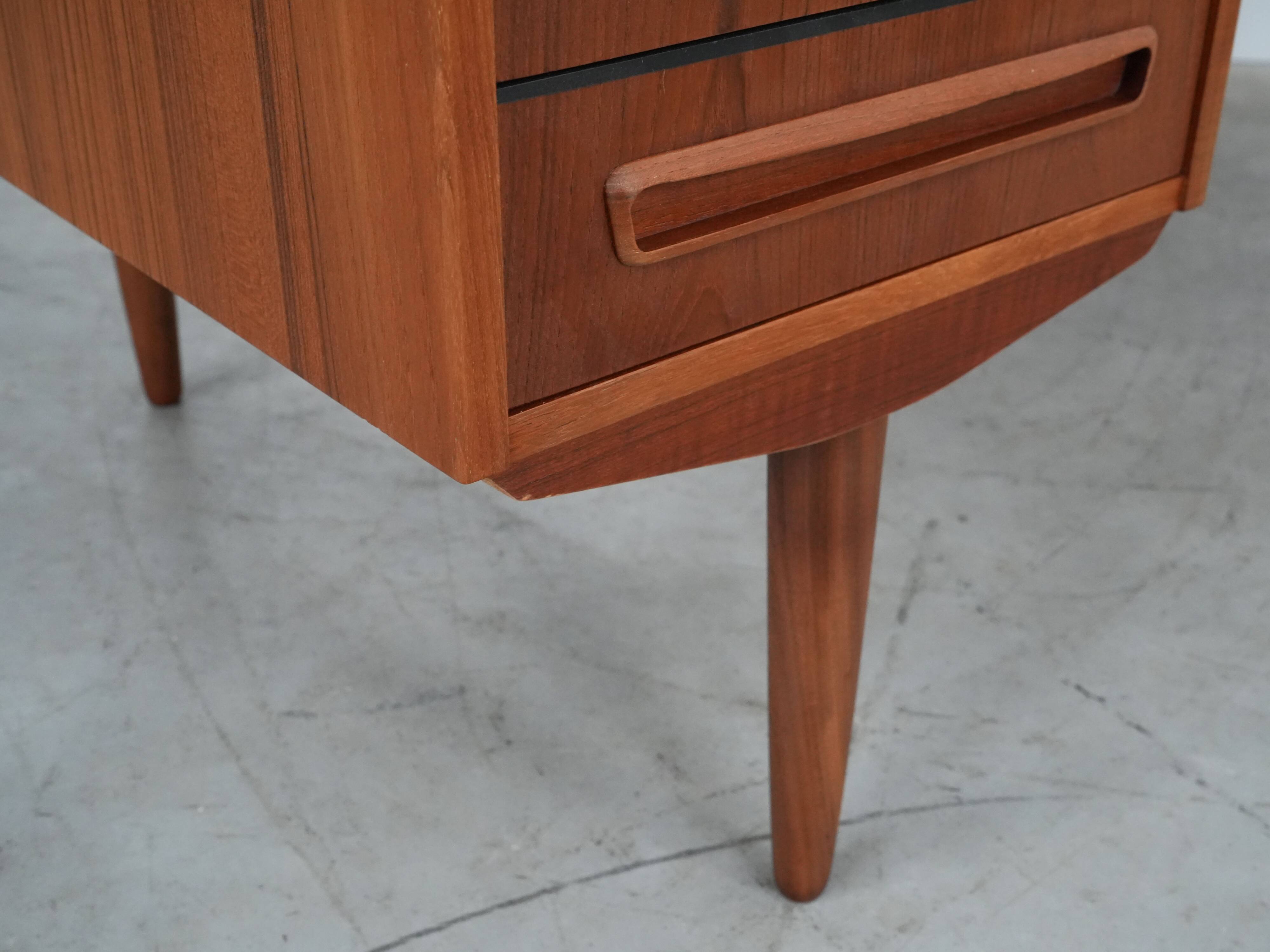 Teak desk, Danish design, 1960s, designer: J. Svenstrup