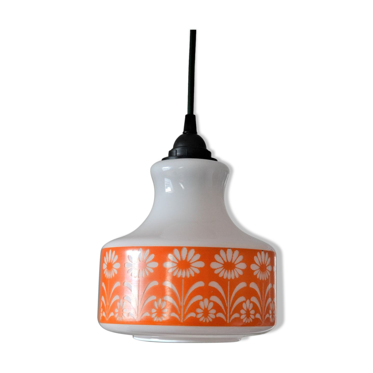 Seventies chandelier in white opaline decorating orange flowers