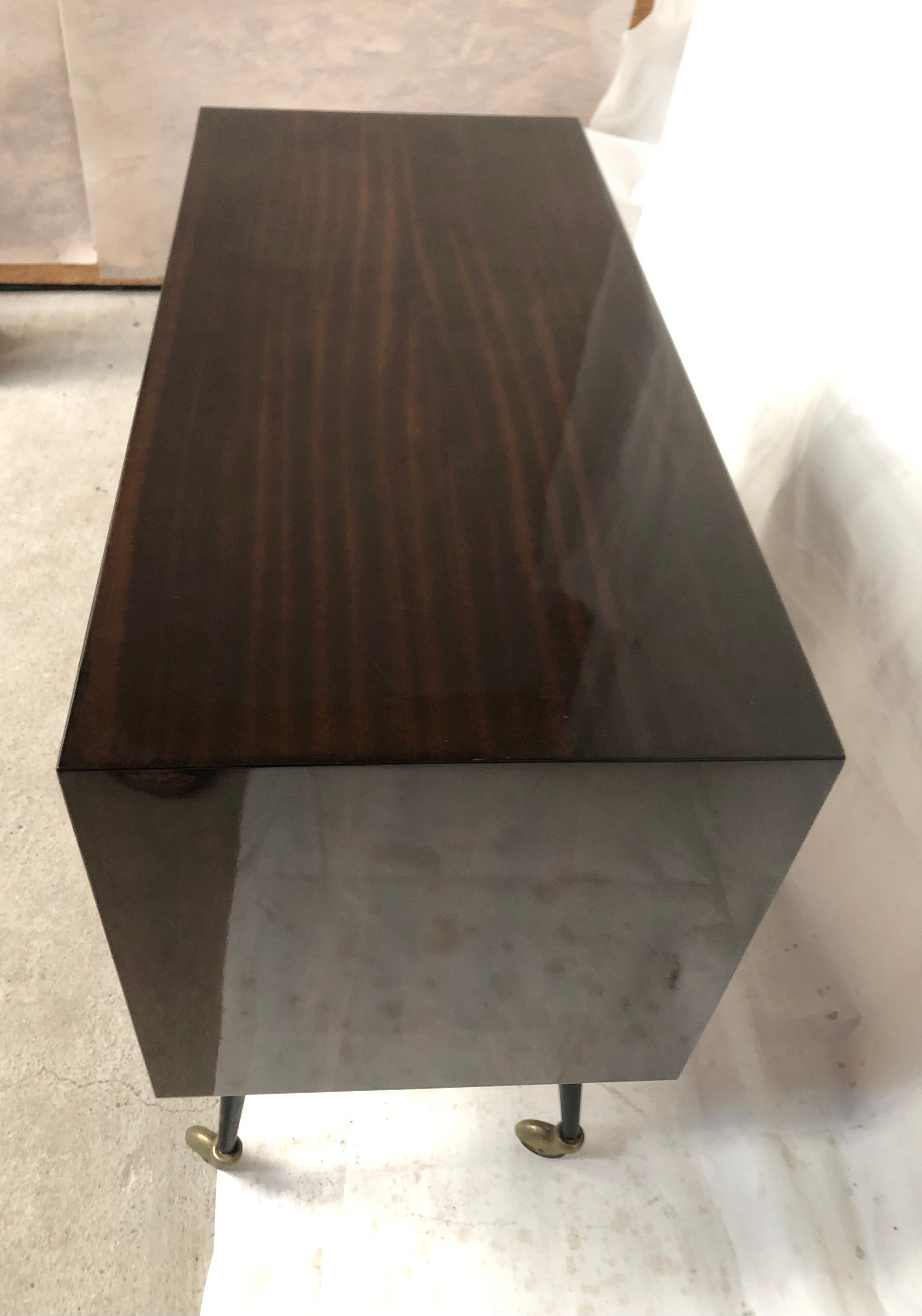 Storage cabinet bar on wheels vintage 50s /60s