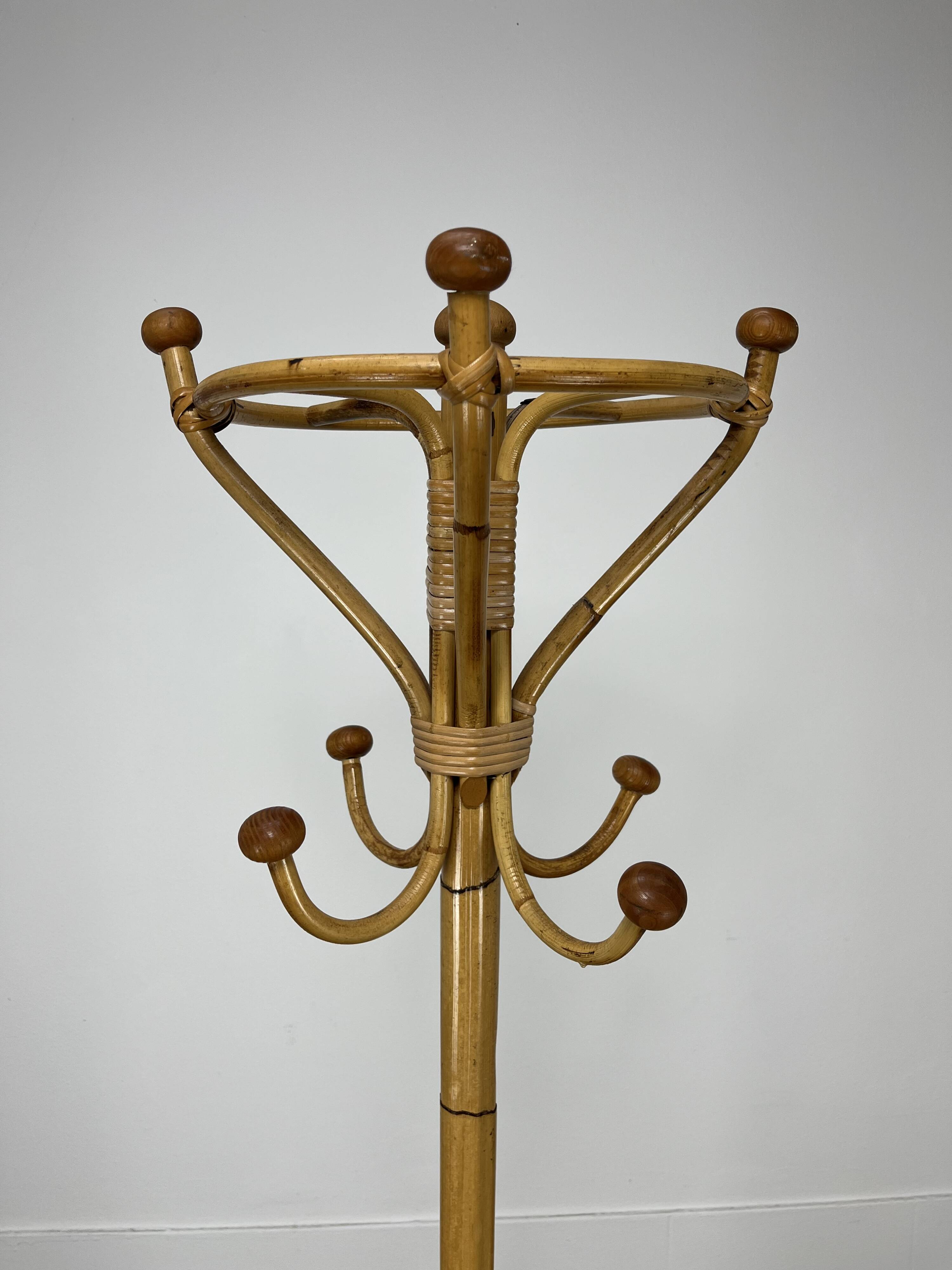 Vintage rattan parrot coat rack