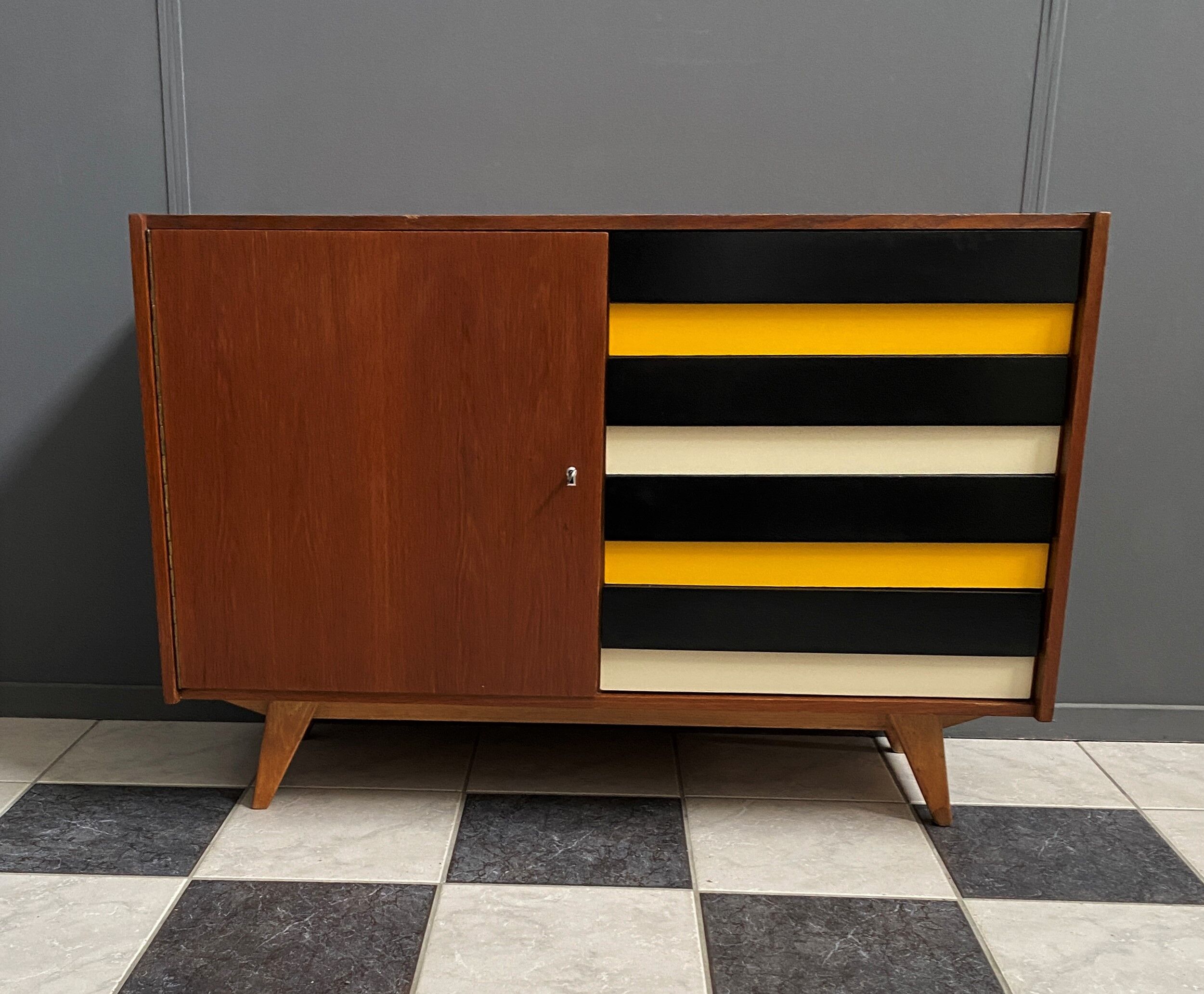 Jiri Jiroutek Yellow sideboard model U458 by Interier Praha 1960s