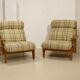 Sofa 2 places convertible into armchairs year 70-80 Solid pine.