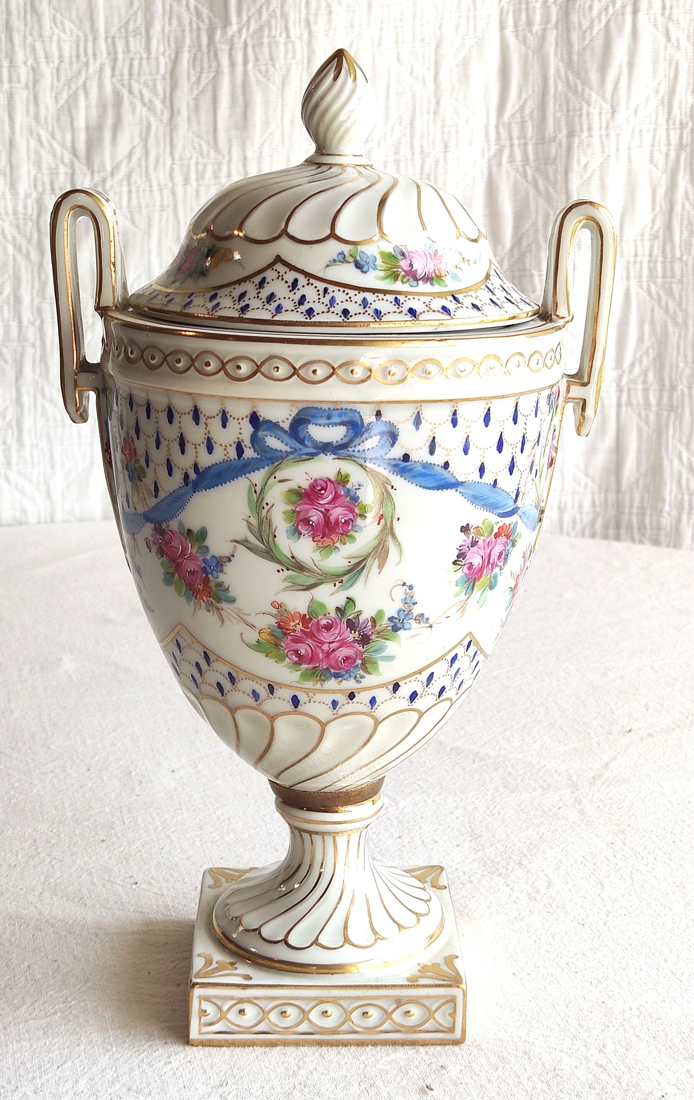 Covered Sèvres porcelain vase