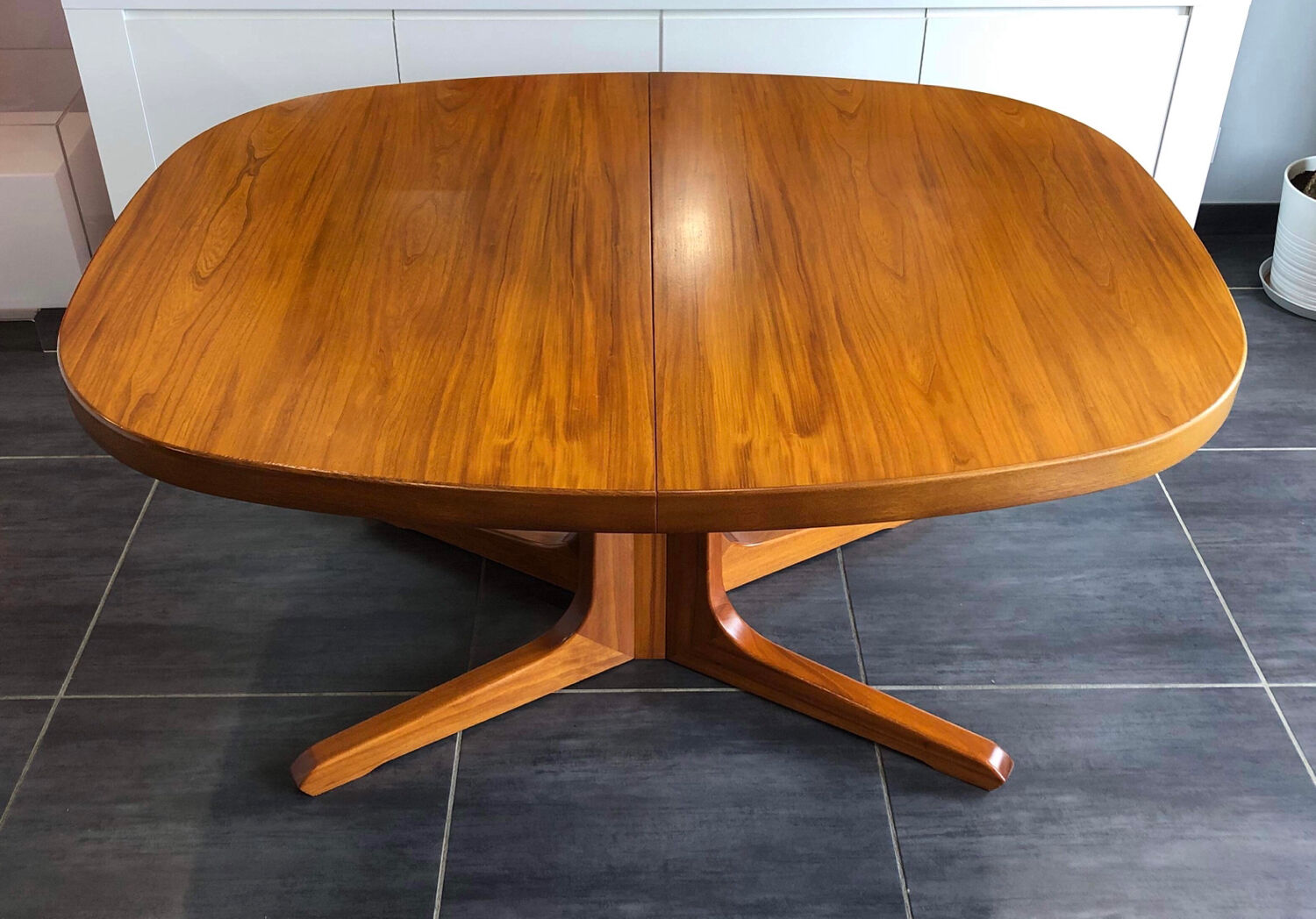 Baumann extendable table 1970s