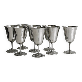 Set of 8 stemmed cups