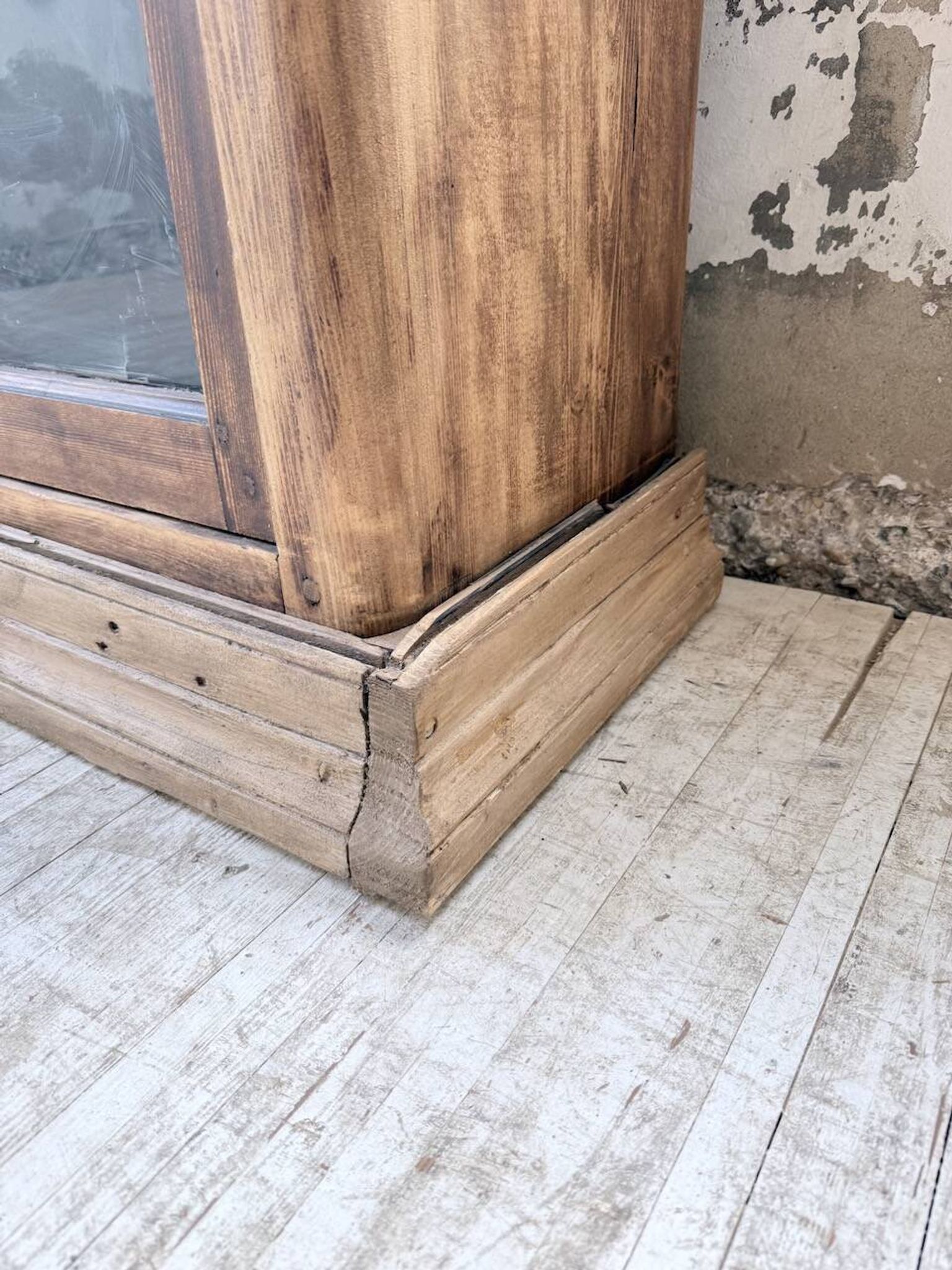 XXL industrial sideboard with glass doors